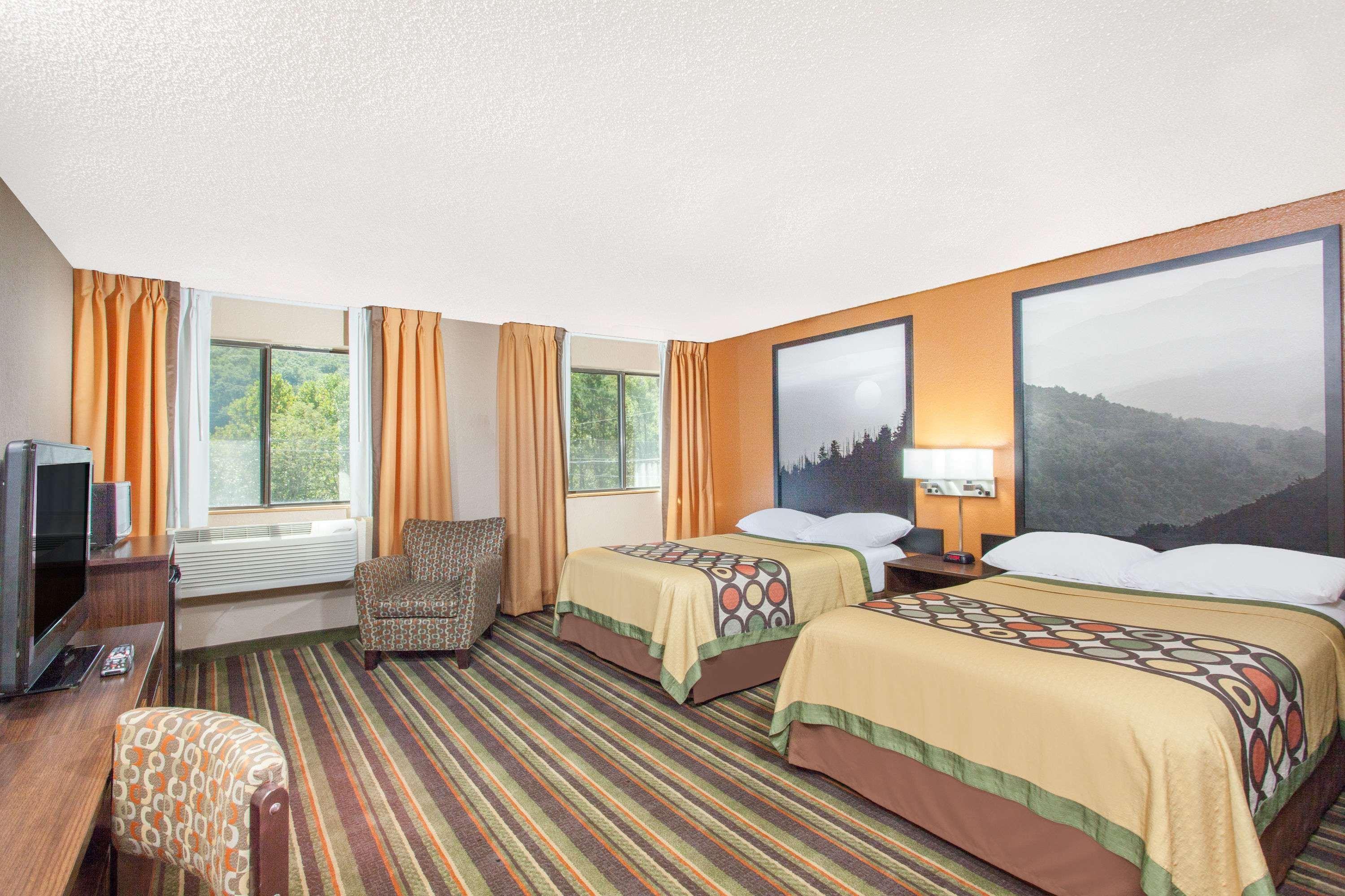 Super 8 By Wyndham Va 2*